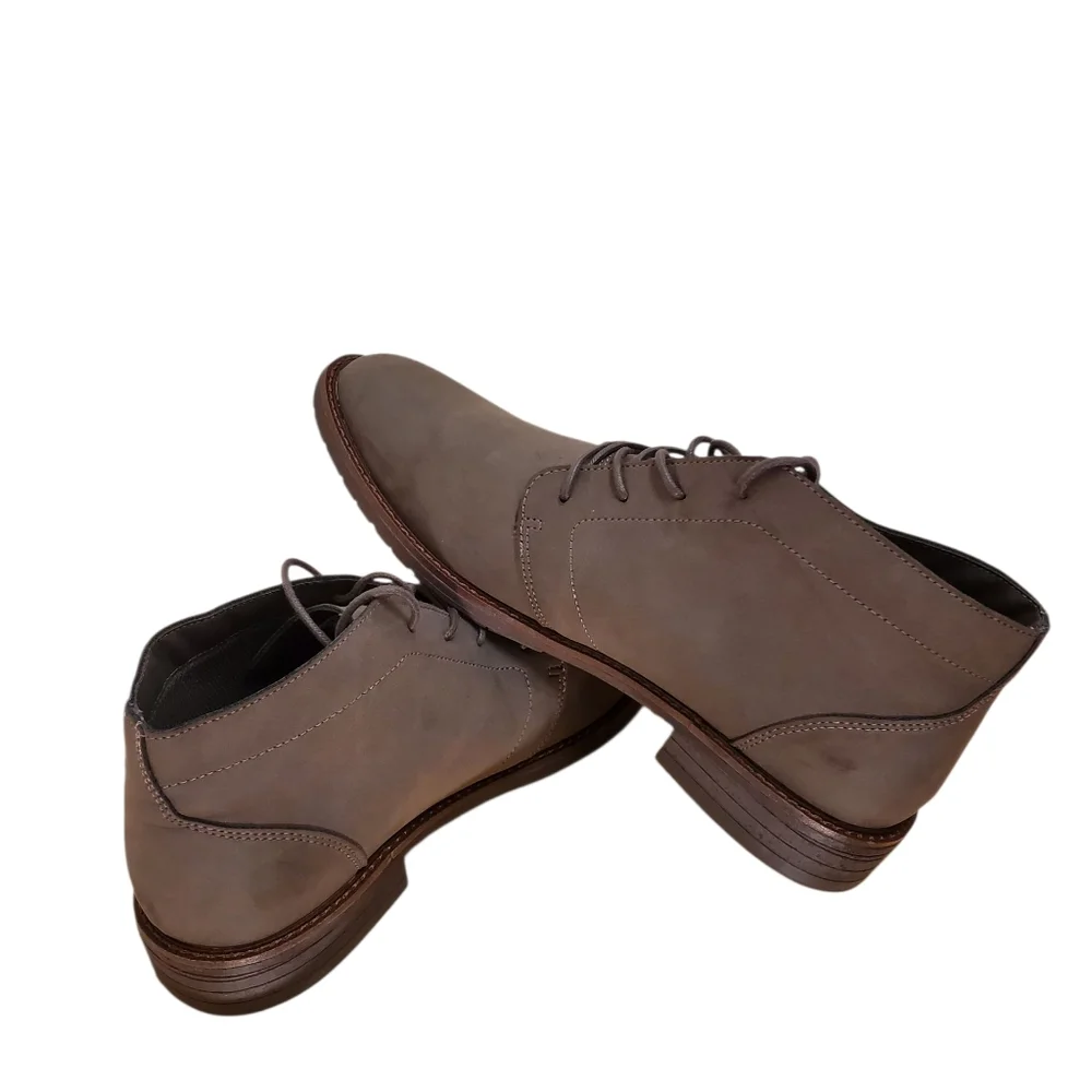 Goodfellow & Co Mens Gray Suede Lace Up Chukka Boots Size 11.5